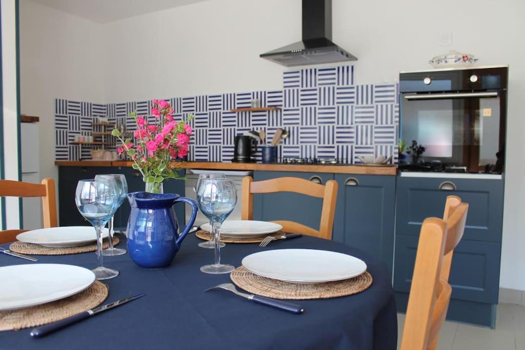 Maison Renovee Atoue Loc Villa Fresnay-sur-Sarthe Bagian luar foto