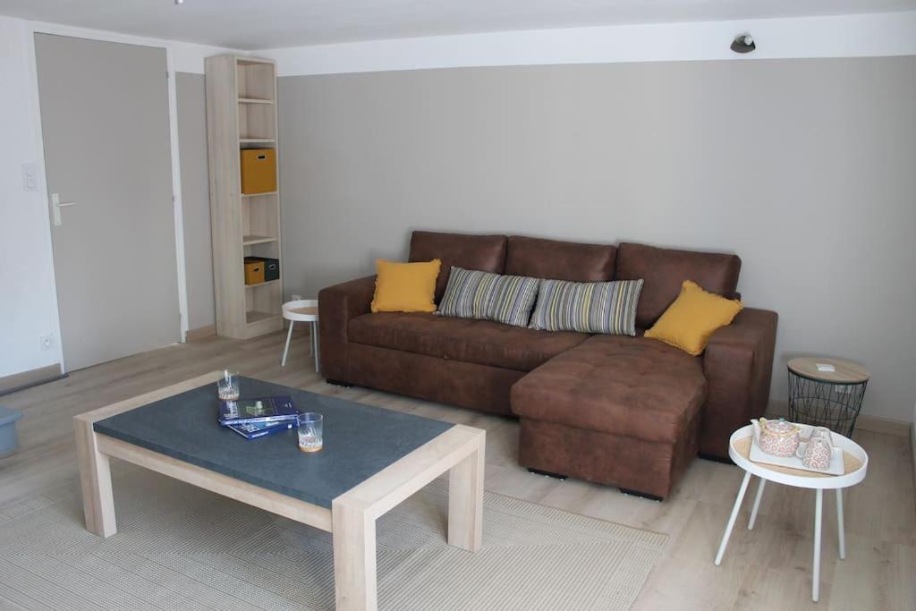 Maison Renovee Atoue Loc Villa Fresnay-sur-Sarthe Bagian luar foto
