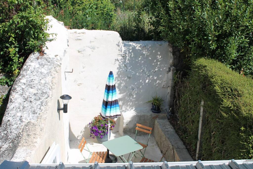 Maison Renovee Atoue Loc Villa Fresnay-sur-Sarthe Bagian luar foto